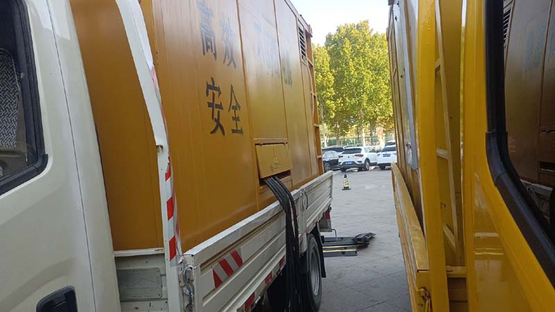 白沙如何判断柴油发电机组和UPS电源的切换时间是否符合要求？